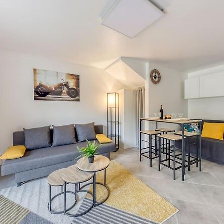 Апартаменты Cocoon - Jardin - Boite A Cle - Wi-Fi Baulne Экстерьер фото