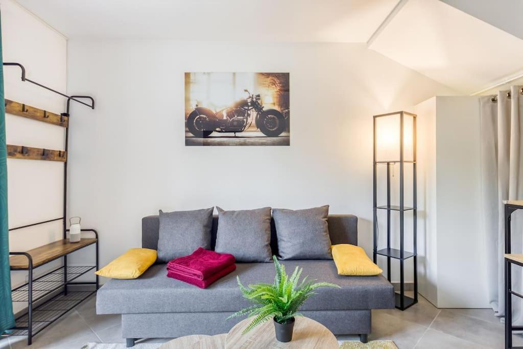 Апартаменты Cocoon - Jardin - Boite A Cle - Wi-Fi Baulne Экстерьер фото